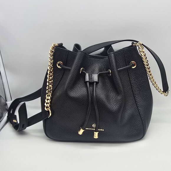 Michael Michael Kors Phoebe Medium Messenger Bucket Bag Black - Picture 1 of 8